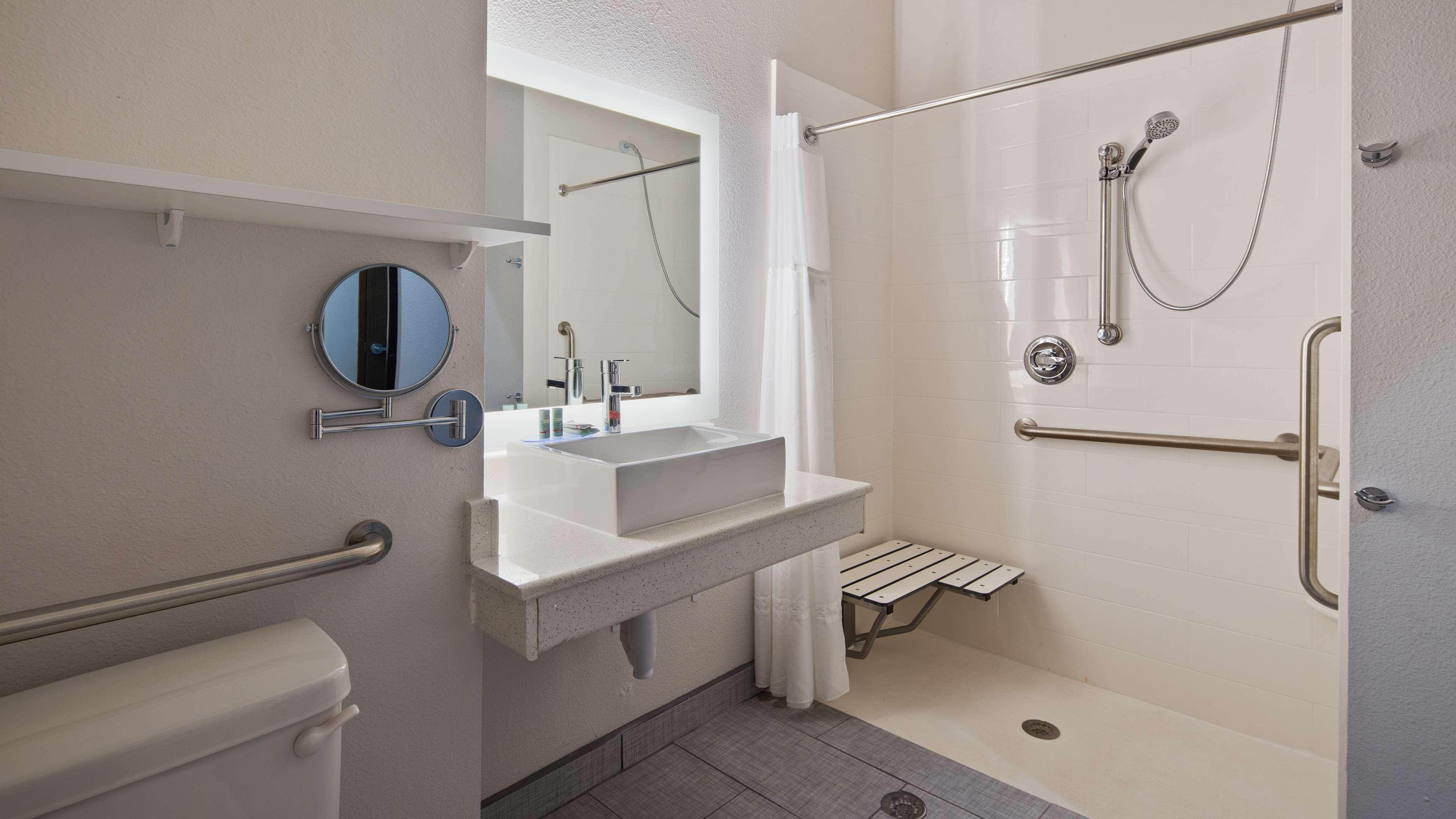 Best Western Green Oaks Inn La Vernia Luaran gambar
