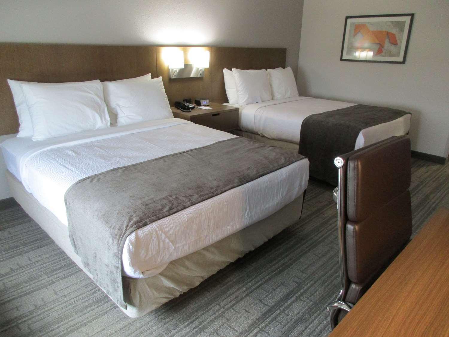 Best Western Green Oaks Inn La Vernia Luaran gambar
