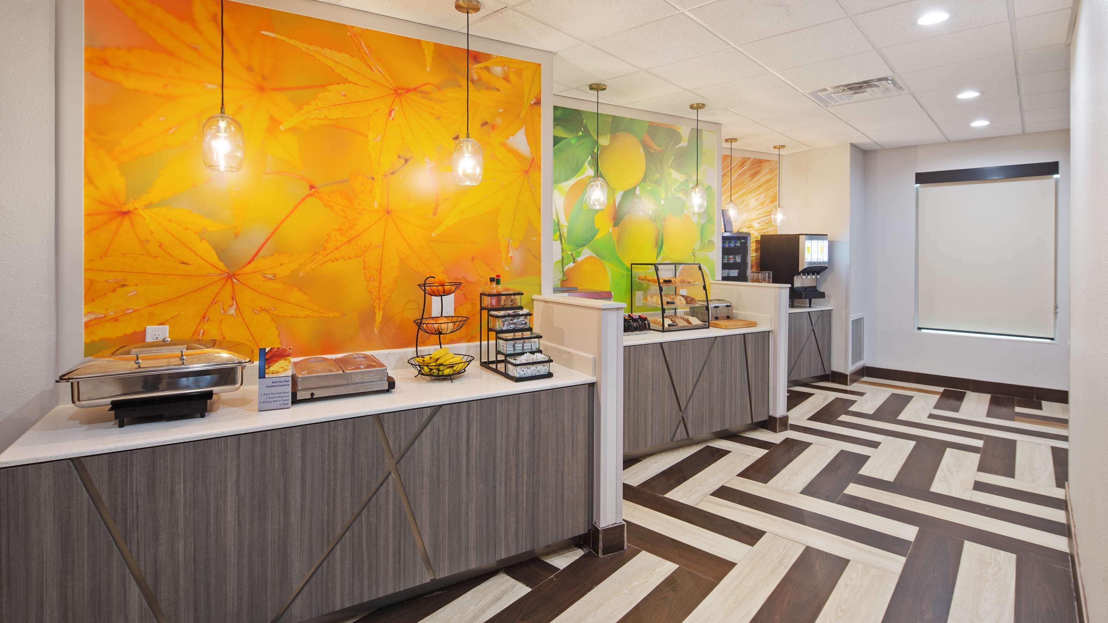 Best Western Green Oaks Inn La Vernia Luaran gambar